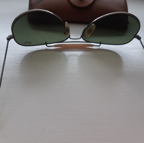Authentic RayBan sunglasses - Picture 3 of 5